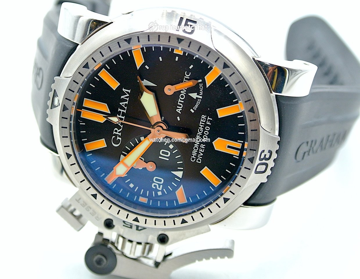 Graham Chronofighter Oversize Mens watch Unisex Automatic Steel 2OVES.B02B.K10B 2