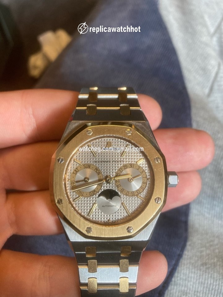 Audemars Piguet Royal Oak Day-Date Mens watch Unisex Automatic 25594SA.OO.0789SA.01 2