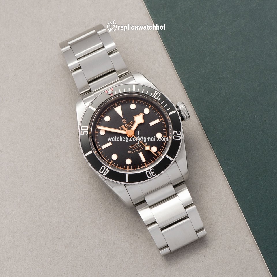 Tudor Black Bay Mens watch Unisex Automatic Steel 79220N 2