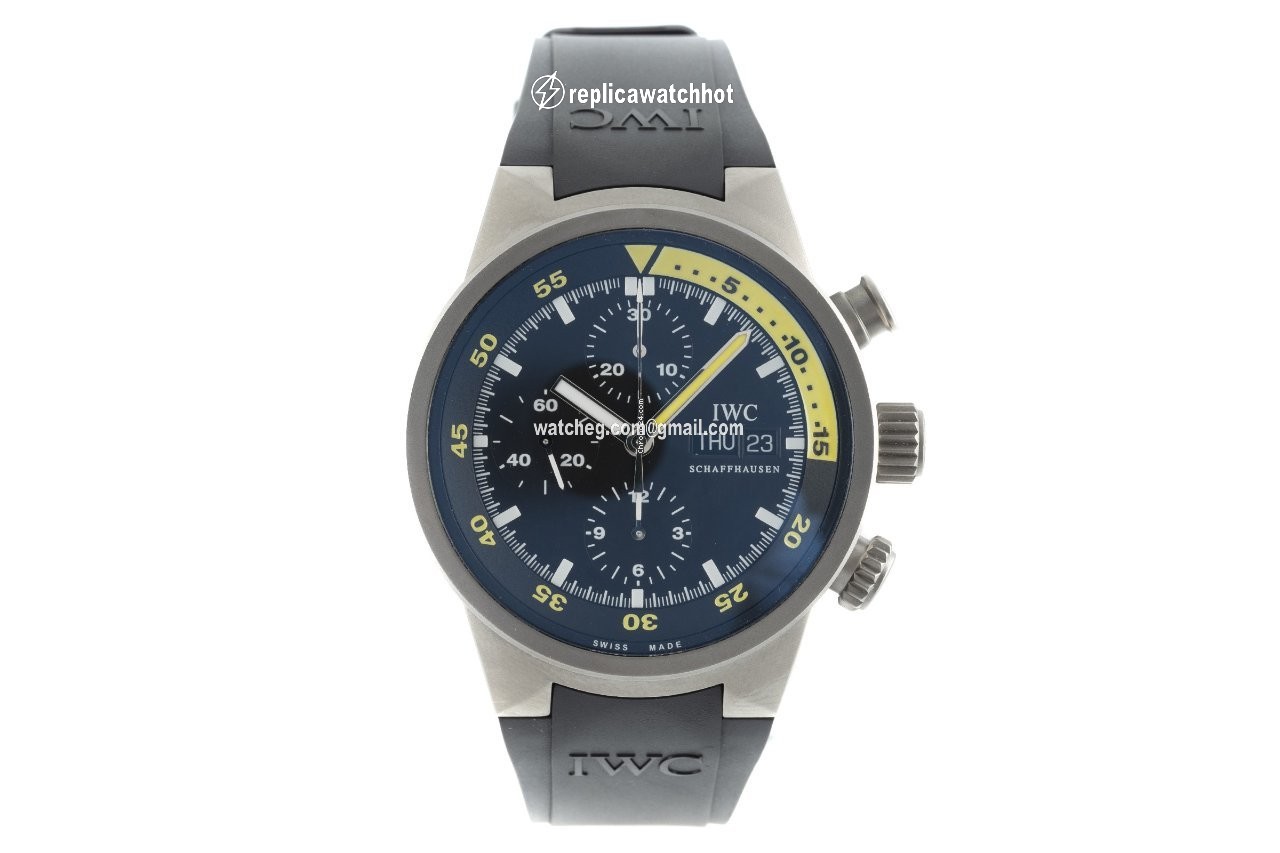 IWC Aquatimer Chronograph Mens watch Unisex Automatic Titanium 3719 2