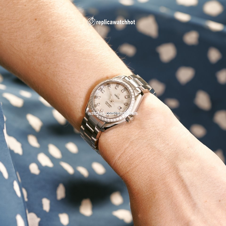 Omega Seamaster Aqua Terra Womens watch Quartz Steel 231.15.30.61.55.001 2