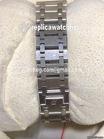 Audemars Piguet Royal Oak Chronograph Mens watch Unisex Automatic Steel 25860ST.OO.1110ST.03 2