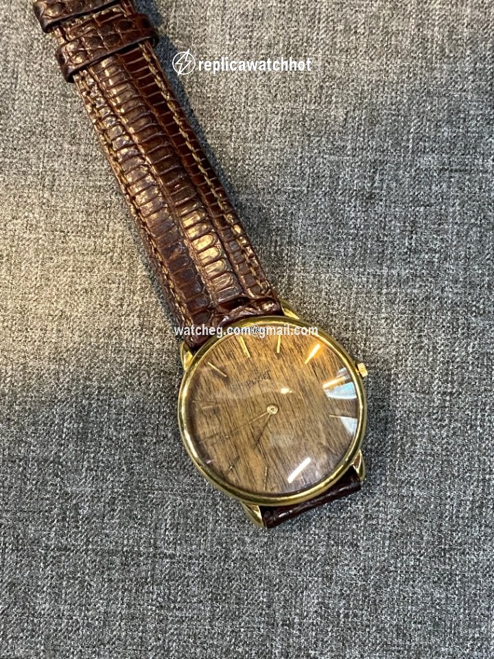 Piaget Mens watch Unisex Manual winding Yellow gold Piaget 1676-911 2