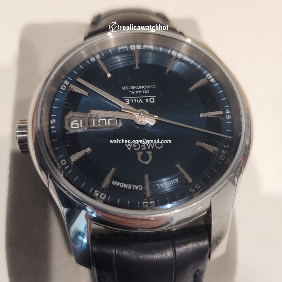 Omega De Ville Hour Vision Mens watch Unisex Automatic Steel 431.33.41.22.03.001 2