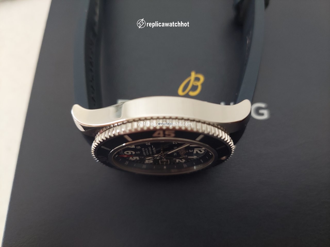 Breitling Superocean II 42 Mens watch Unisex Automatic Steel A17365D1 2