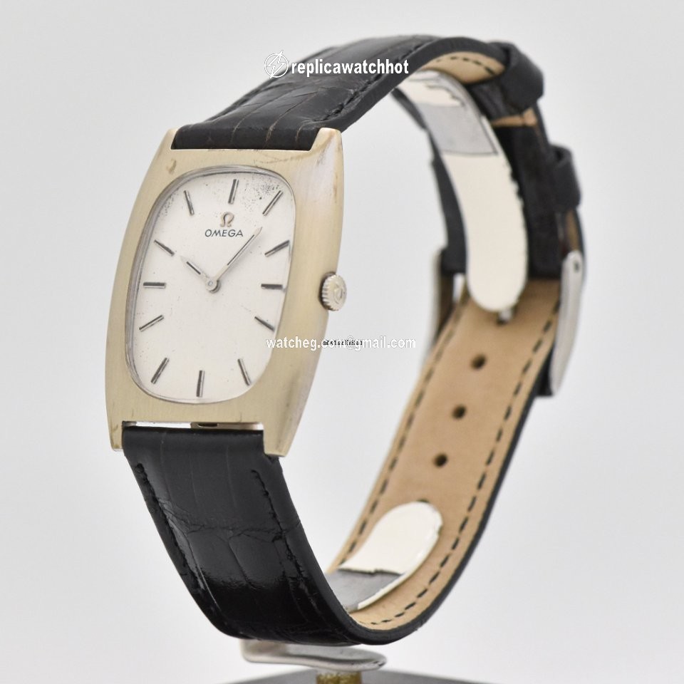 Omega Manual winding D6788 2