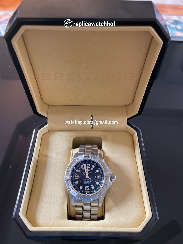 Breitling Superocean Mens watch Unisex Automatic Steel A17360-108 2