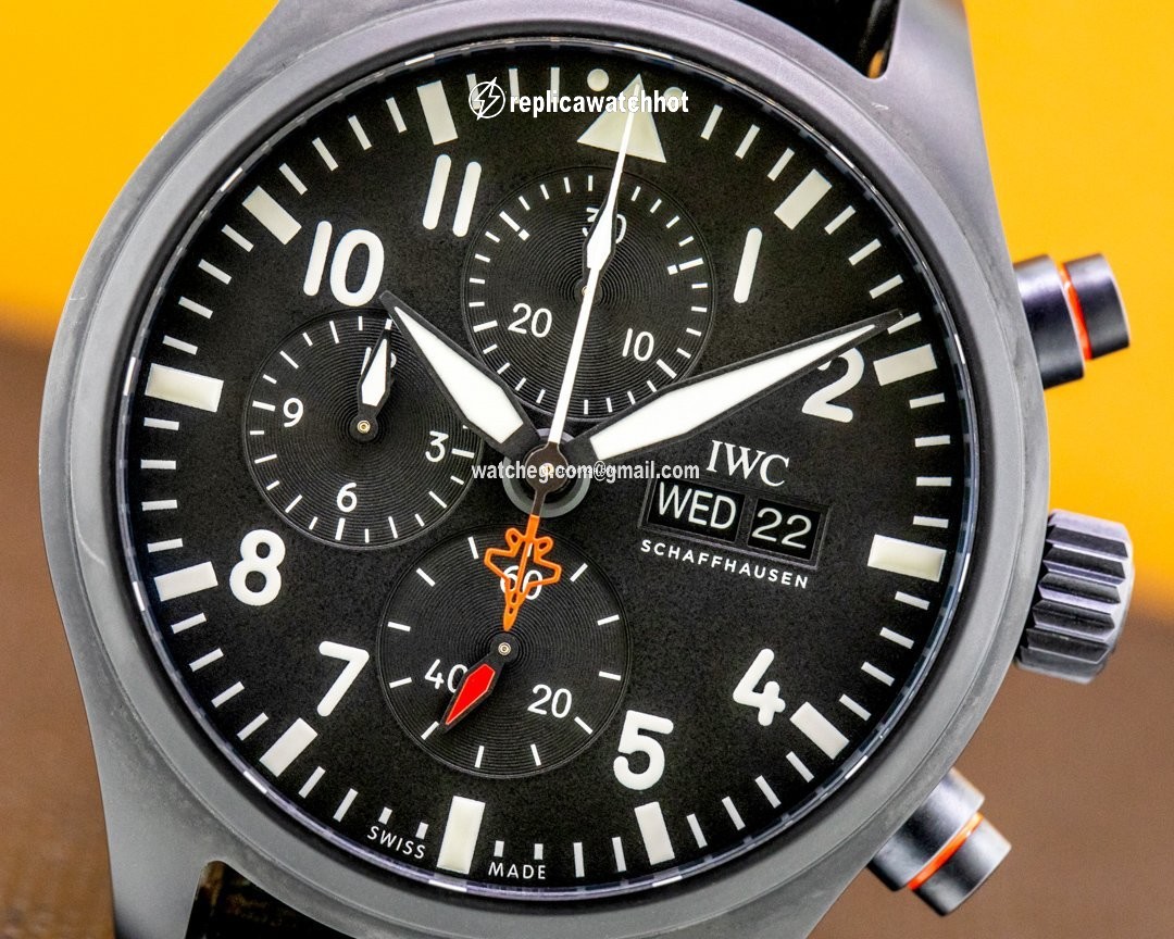 IWC Pilot Chronograph Top Gun Mens watch Unisex Automatic Ceramic IW389104 2