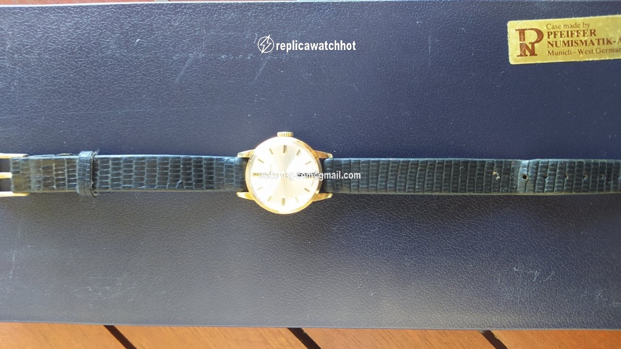 Baume & Mercier Yellow gold 36541 2