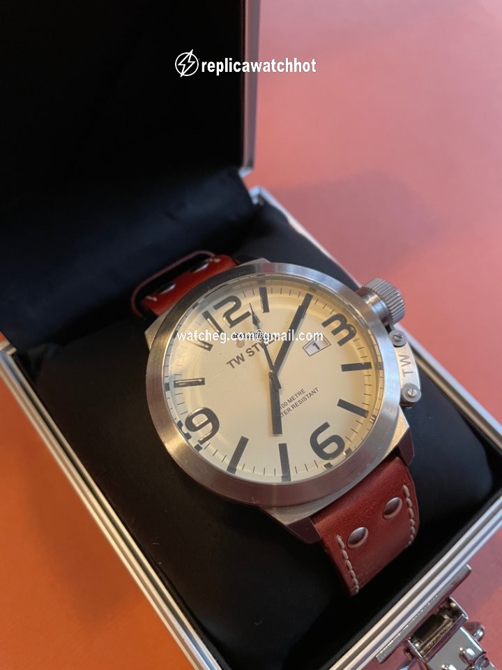 TW Steel Mens watch Unisex Quartz Aluminum TW21 2