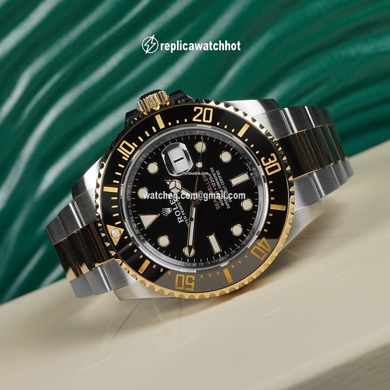 Rolex Sea-Dweller Mens watch Unisex Steel 126603 2