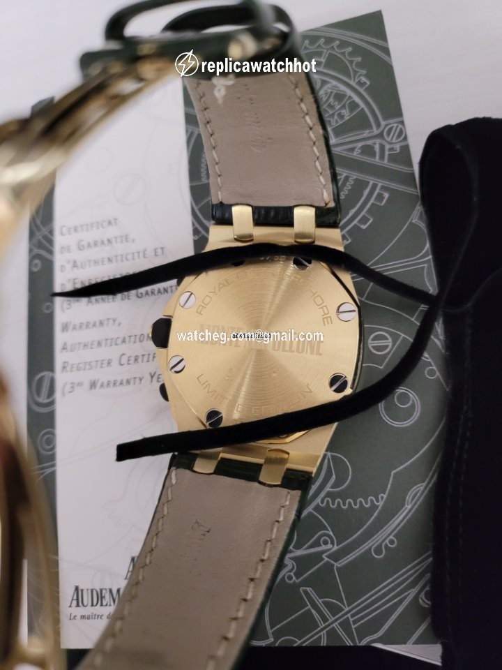 Audemars Piguet Automatic Yellow gold 26194BA monte napoleone green dial 2