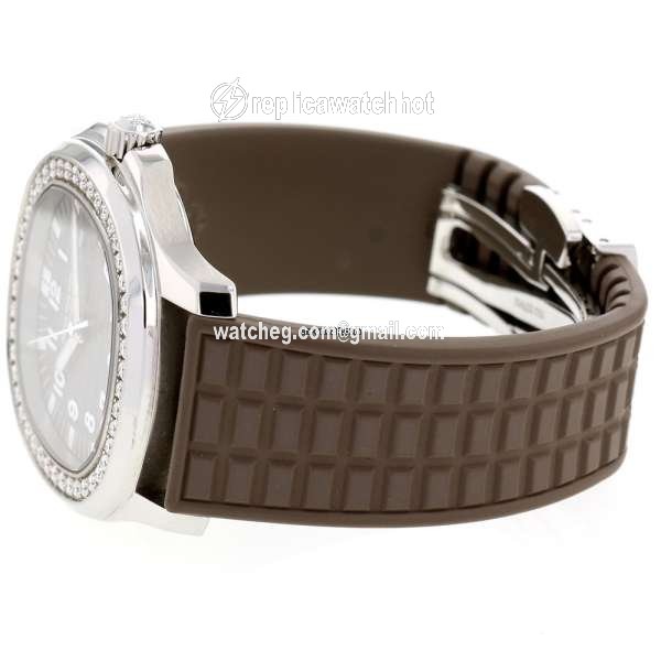 Patek Philippe Aquanaut Mens watch Unisex Quartz Steel 5067A-023 2