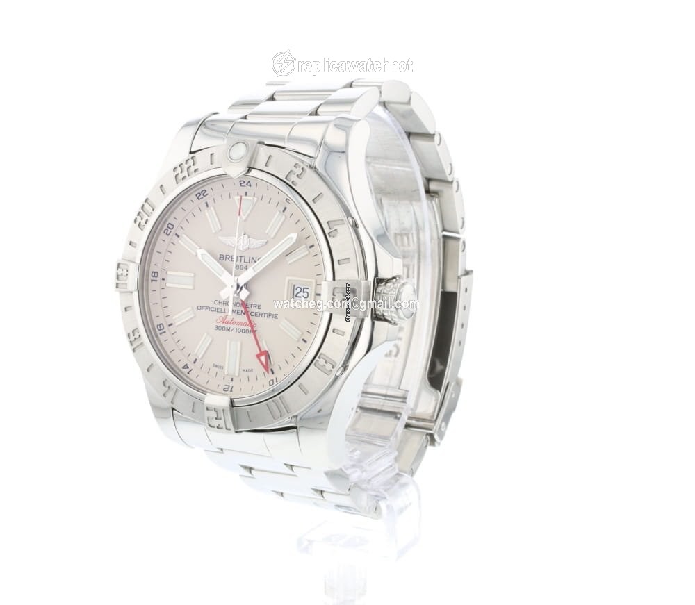 Breitling Avenger II GMT Mens watch Unisex Automatic Steel A3239011 2