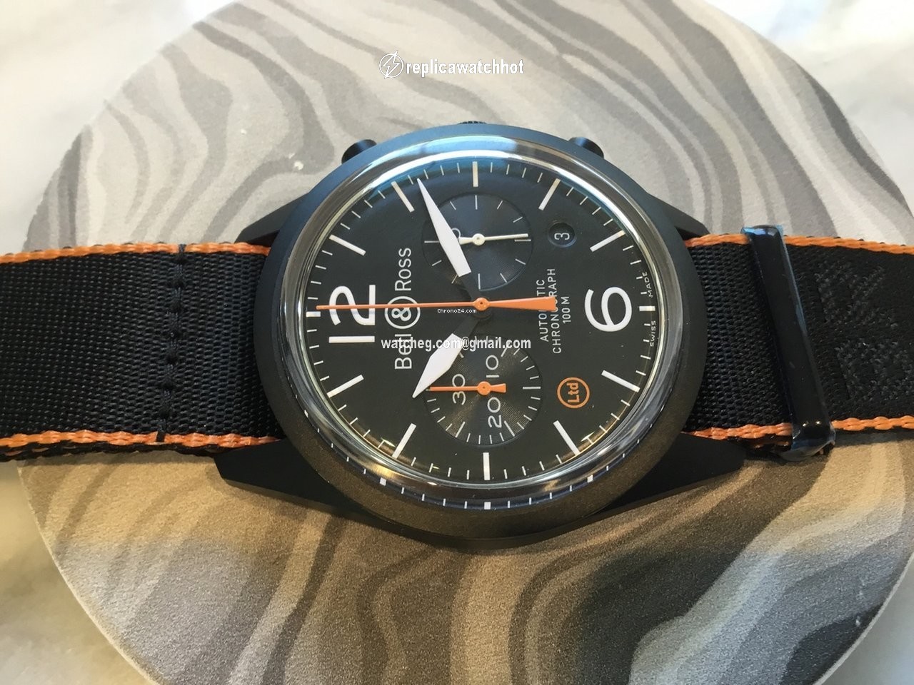 Bell & Ross BR V1 Mens watch Unisex Automatic Steel BRV126-O-CA 2