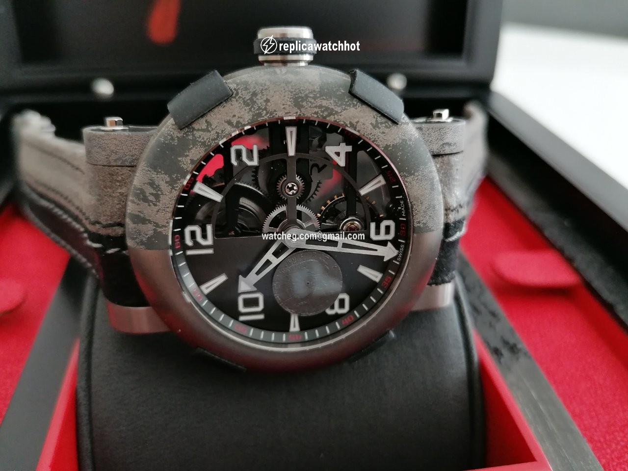 Romain Jerome Mens watch Unisex Manual winding Titanium 1C45S.TTTR.5023.AR.TWF18 2