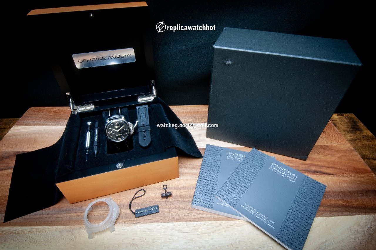 Panerai Luminor Marina 1950 3 Days Automatic Mens watch Unisex Automatic Steel PAM 00359 2