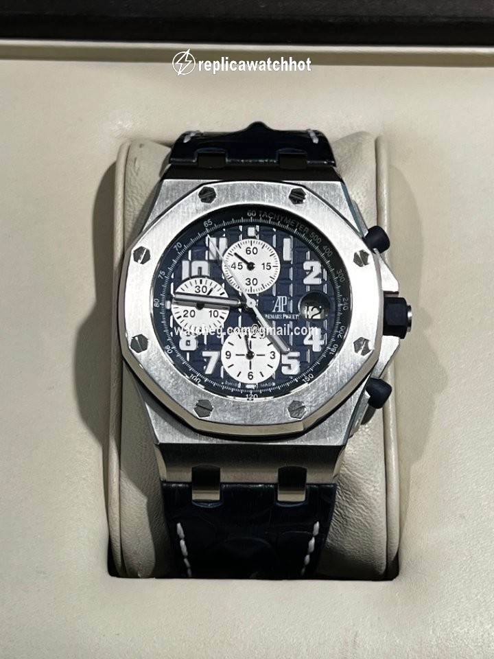 Audemars Piguet Royal Oak Offshore Chronograph Mens watch Unisex Automatic Steel 26170ST.OO.D305CR.01 2