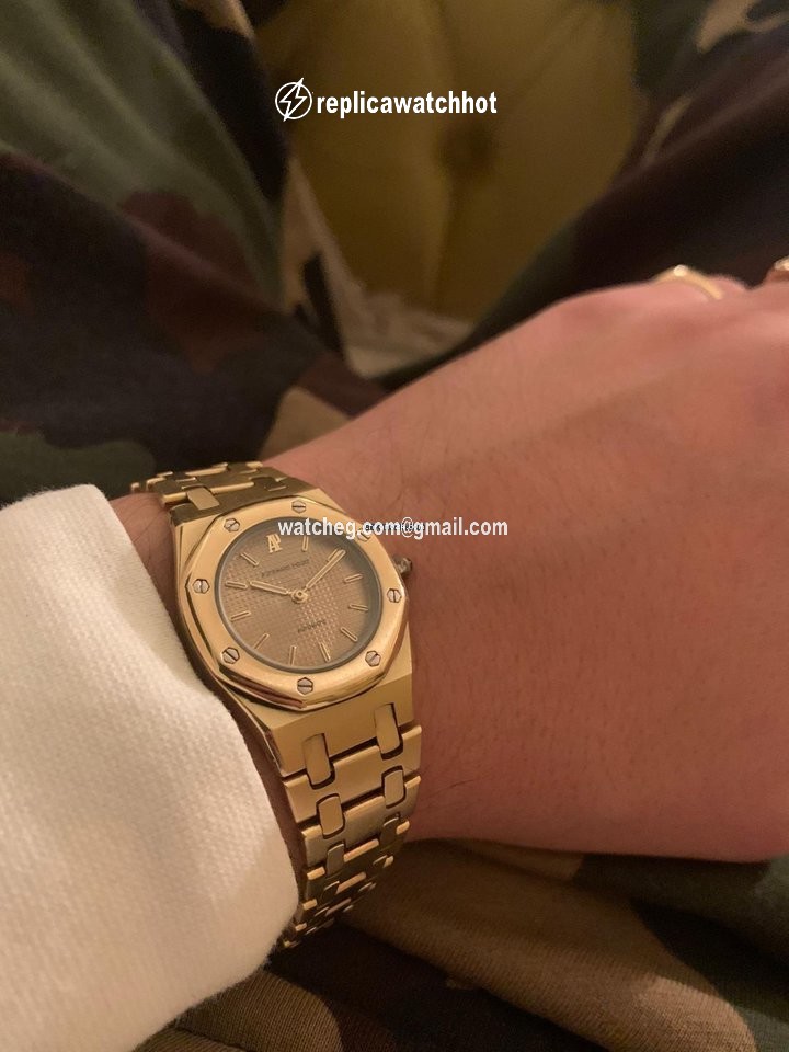 Audemars Piguet Royal Oak Mens watch Unisex Automatic Yellow gold B45118 2