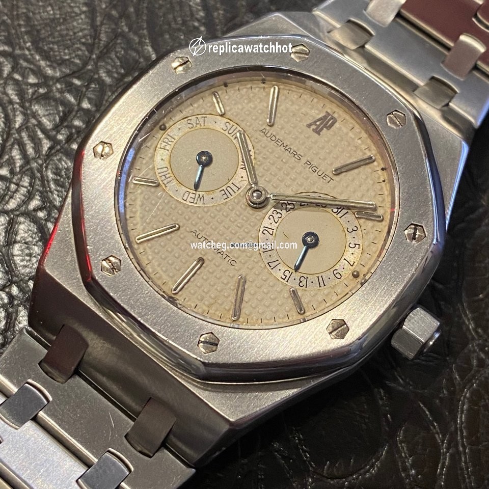 Audemars Piguet Royal Oak Day-Date Mens watch Unisex Automatic Steel 25572ST.OO.0789ST.01 2