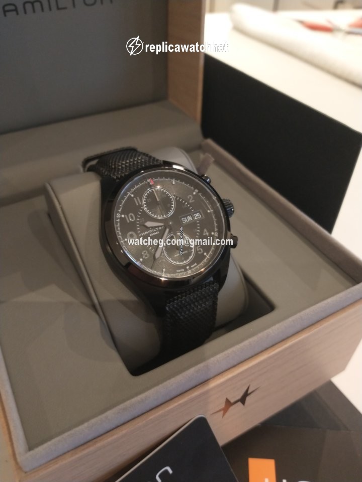 Hamilton Khaki Field Day Date Mens watch Unisex Automatic Steel H71626735 2