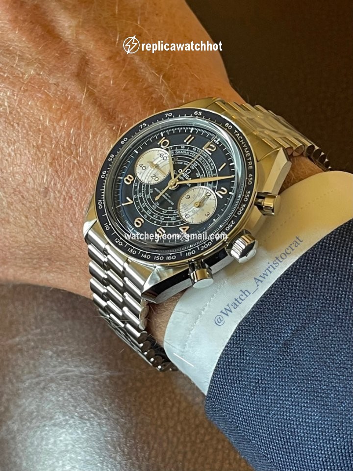 Omega Speedmaster 329.30.43.51.03.001 2