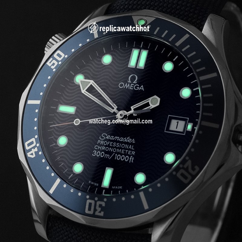 Omega Seamaster Diver 300 M Mens watch Unisex Steel 2531.80.00 2