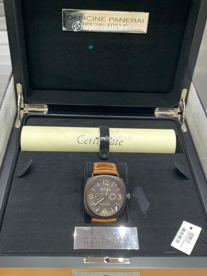 Panerai Special Editions Mens watch Unisex Manual winding Ceramic PAM 00339 2