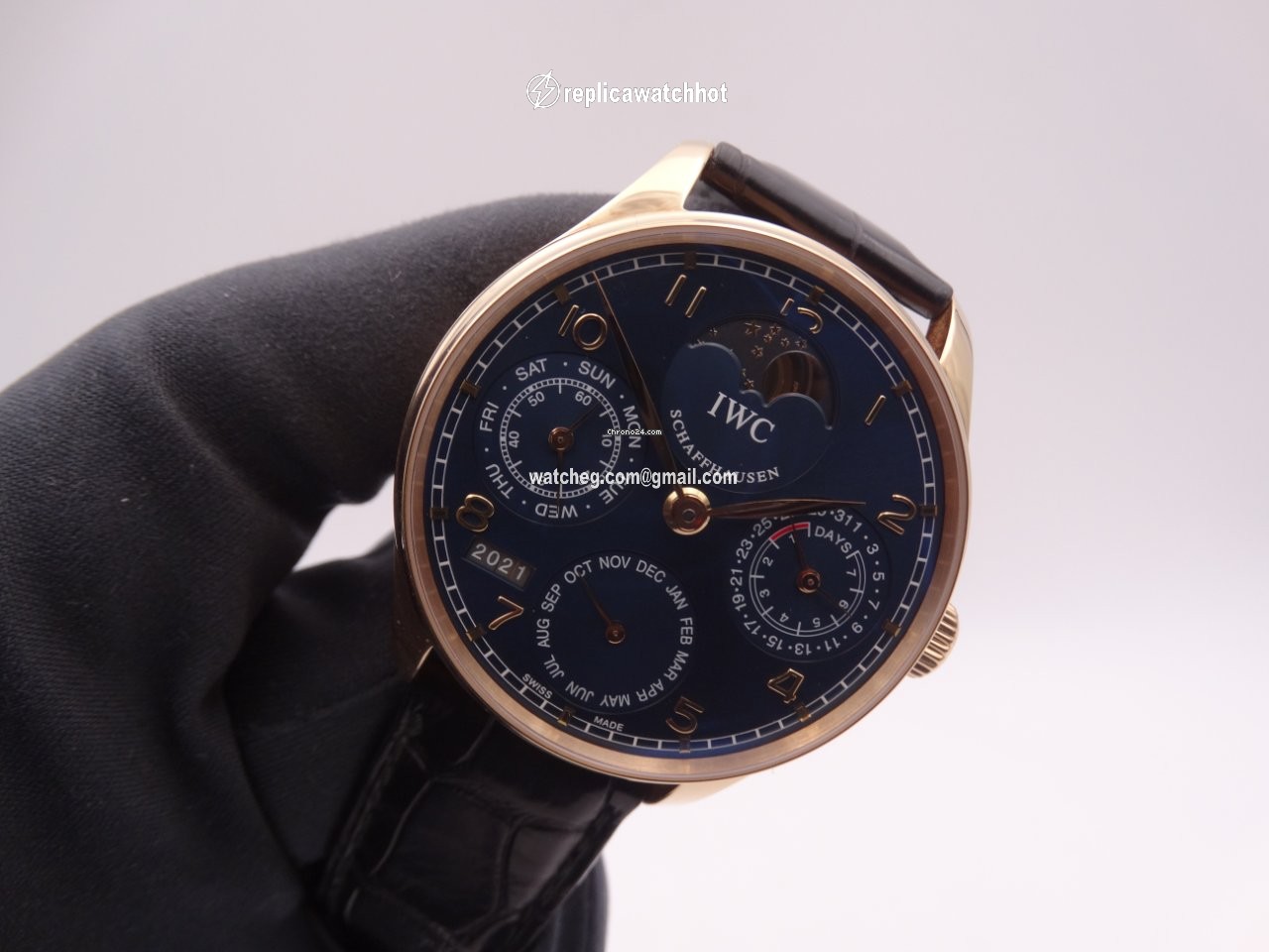 IWC Portuguese Perpetual Calendar Mens watch Unisex Automatic Rose gold IW502220 2
