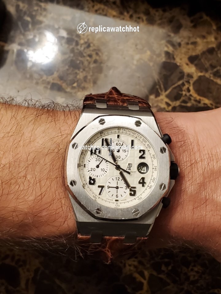 Audemars Piguet Royal Oak Offshore Chronograph Mens watch Unisex Automatic Steel 26170ST.OO.D091CR.01 2