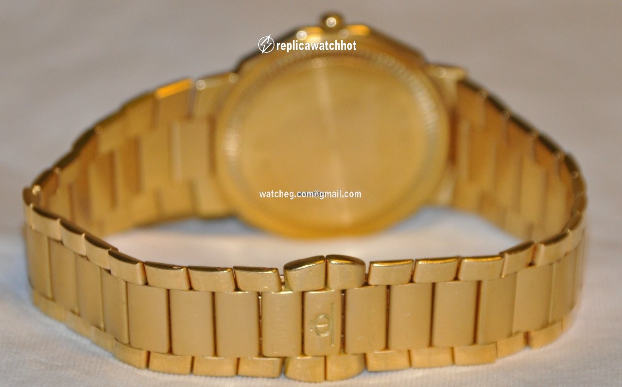 Baume & Mercier Riviera Mens watch Unisex Quartz Yellow gold M0A03182 2