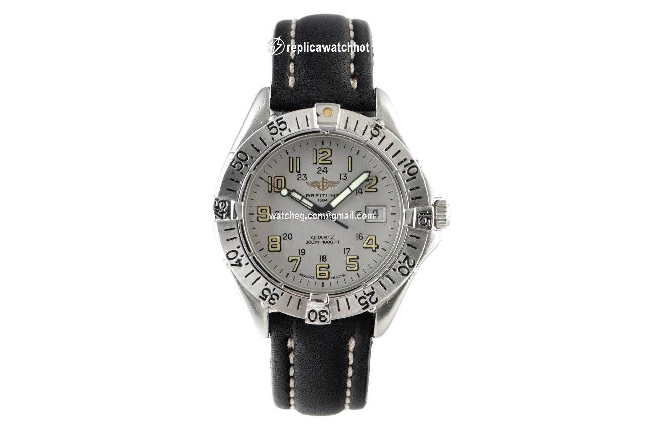 Breitling Colt Quartz Mens watch Unisex Quartz Steel A57035 2
