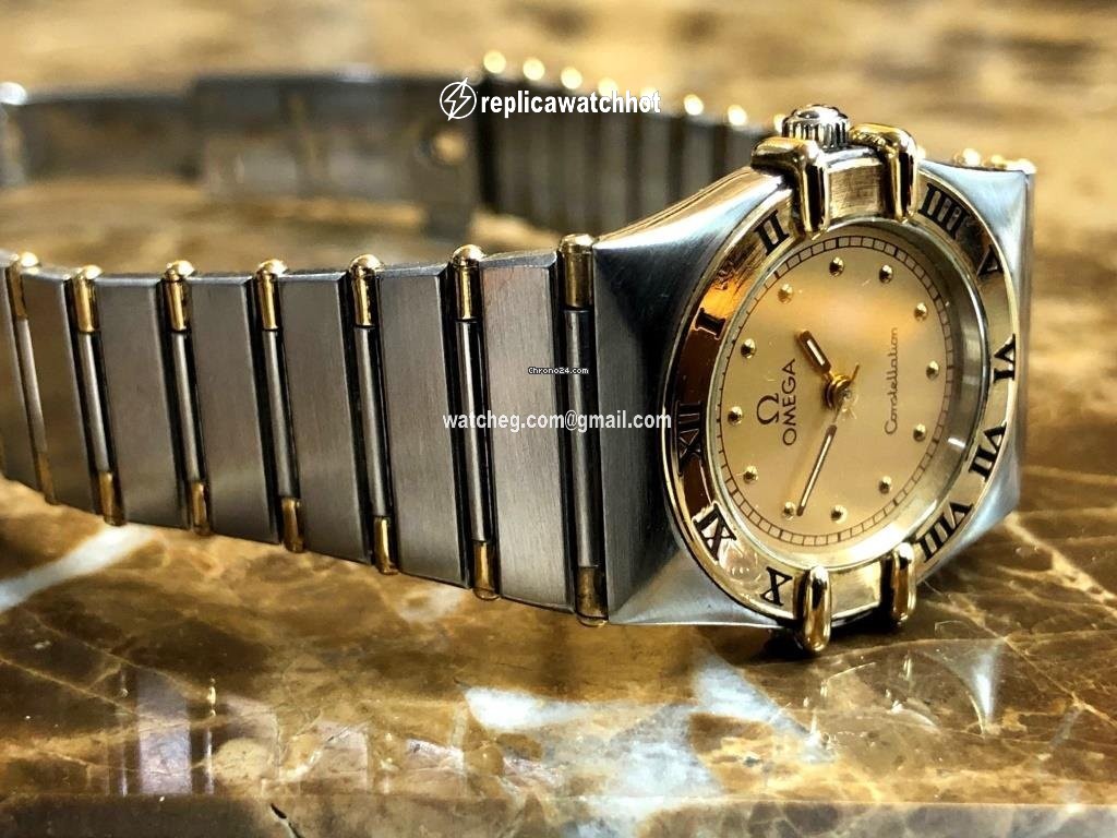 Omega Constellation Quartz Womens watch Quartz Gold Steel 1262.70.00 2