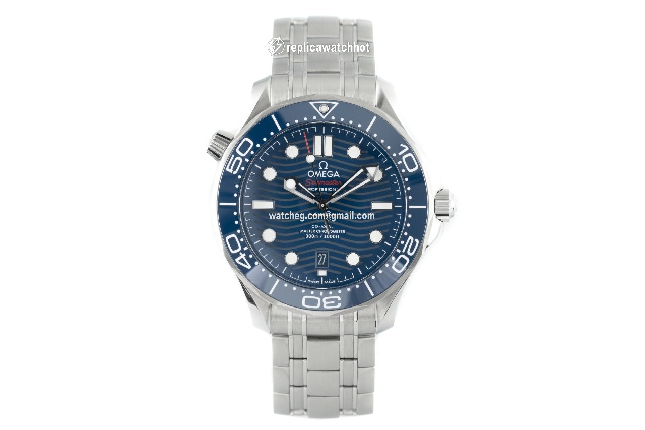 Omega Seamaster Diver 300 M Mens watch Unisex Automatic Steel 210.32.42.20.03.001 2