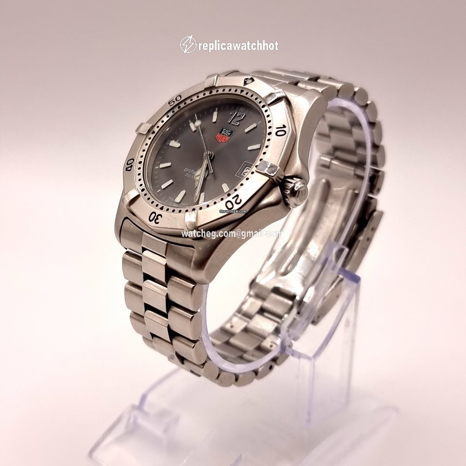 TAG Heuer 2000 Mens watch Unisex Quartz Steel WK1115 2