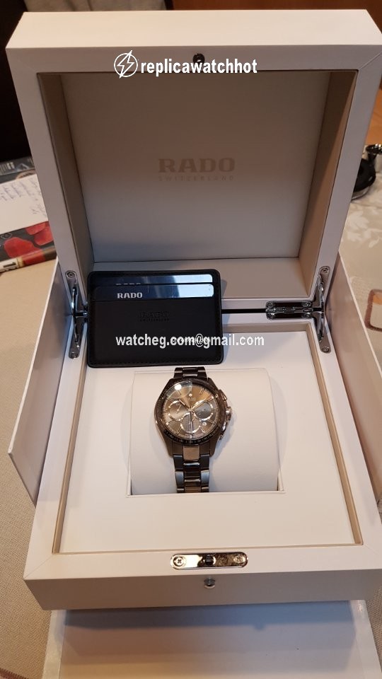 Rado HyperChrome Chronograph Mens watch Unisex Automatic Ceramic R32024102 2