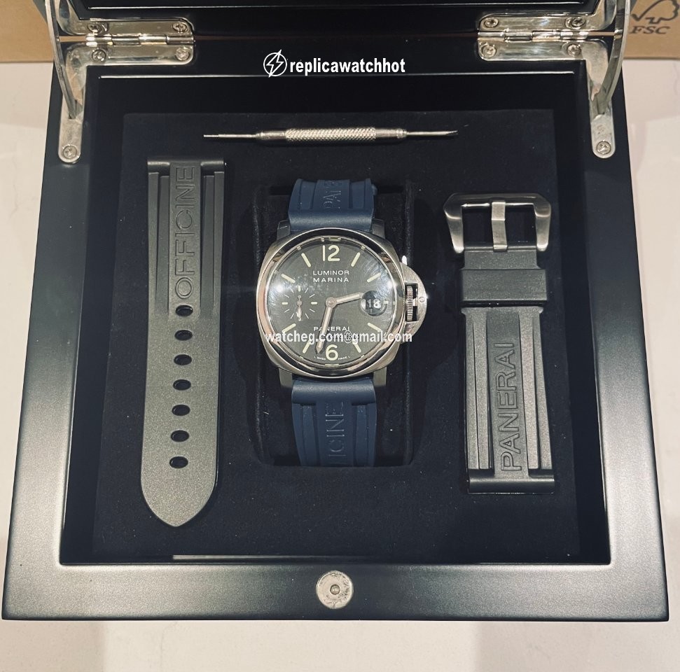 Panerai Mens watch Unisex Automatic Steel OP6625 2