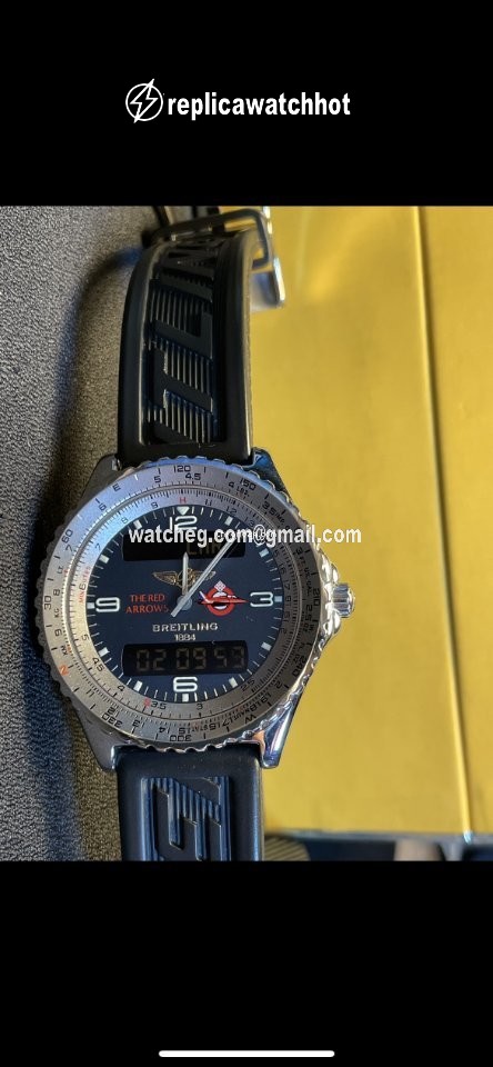 Breitling Chronospace Mens watch Unisex Quartz A56012 2