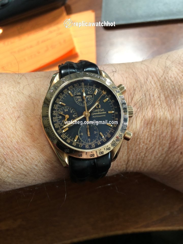 Omega Speedmaster Day Date Mens watch Unisex Automatic Rose gold 1750084 2