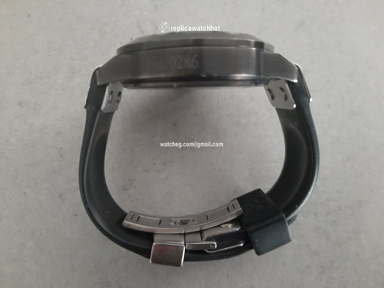 U-Boat Mens watch Unisex Quartz U-CN48 2