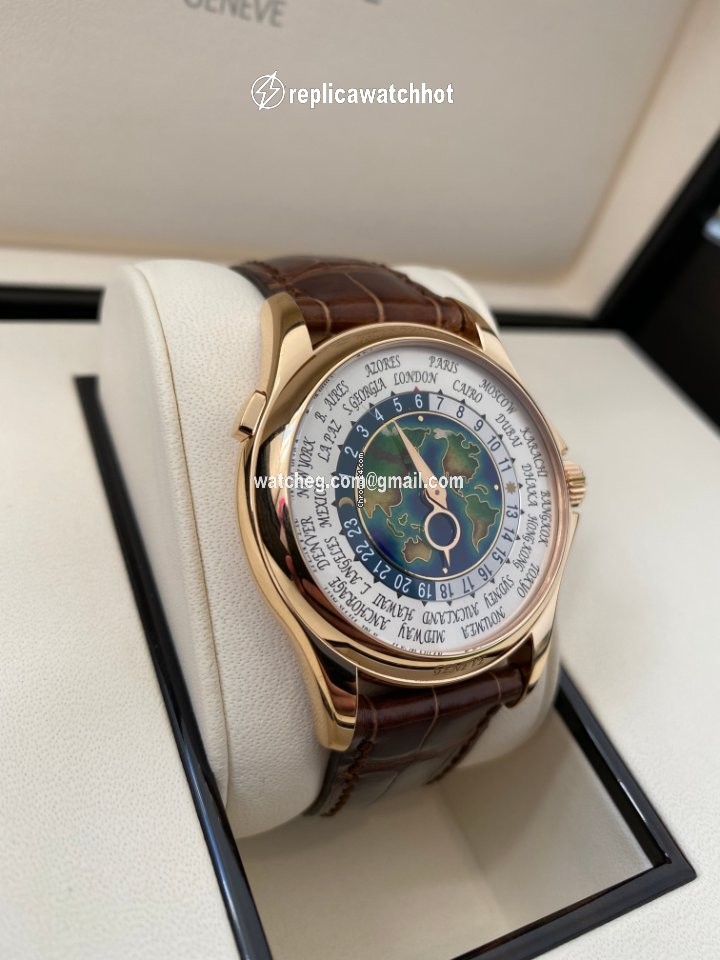 Patek Philippe World Time Mens watch Unisex Automatic Rose gold 5131R-010 2