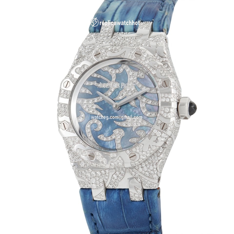 Audemars Piguet Royal Oak Lady Mens watch Unisex Quartz White gold 67607BC.ZZ.D001SU.01 2