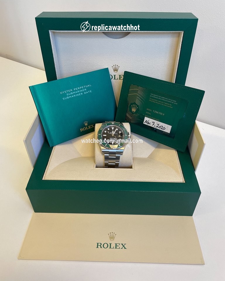 Rolex Submariner Date Mens watch Unisex Steel Automatic 126610LV-0002 2