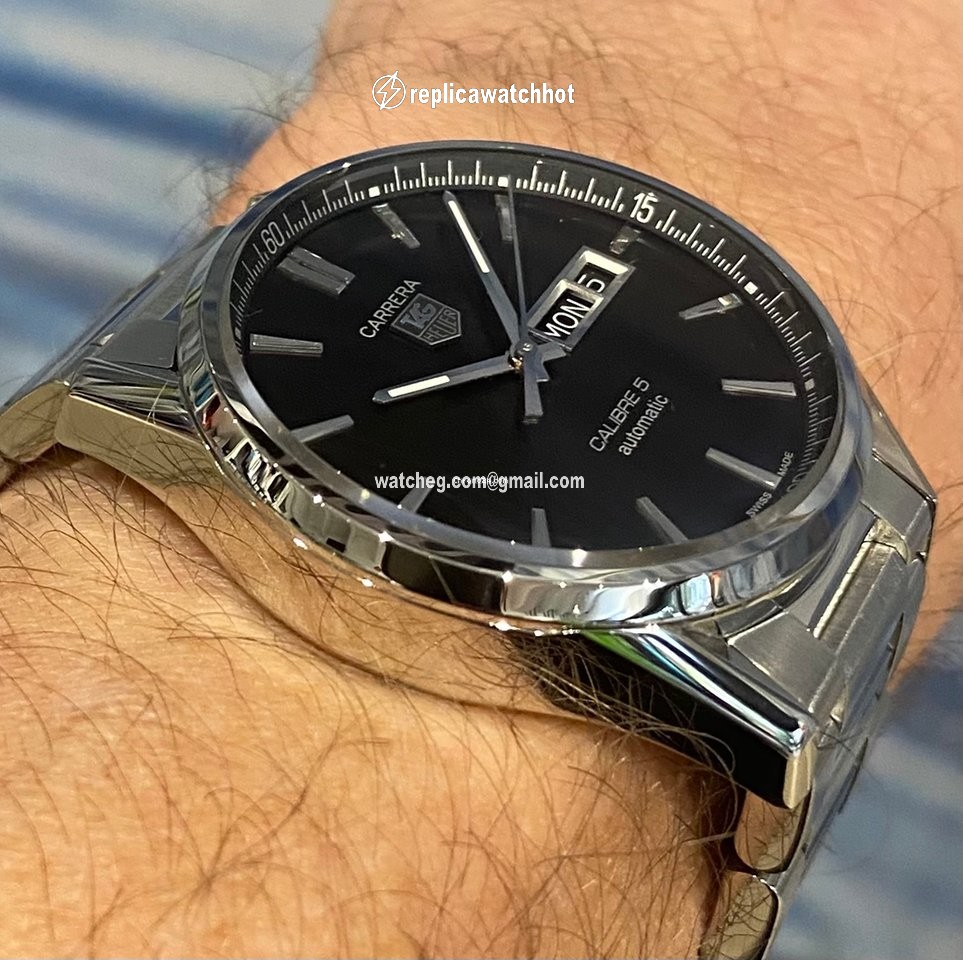 TAG Heuer Carrera Calibre 5 Mens watch Unisex Automatic Steel WAR201A.BA0723 2