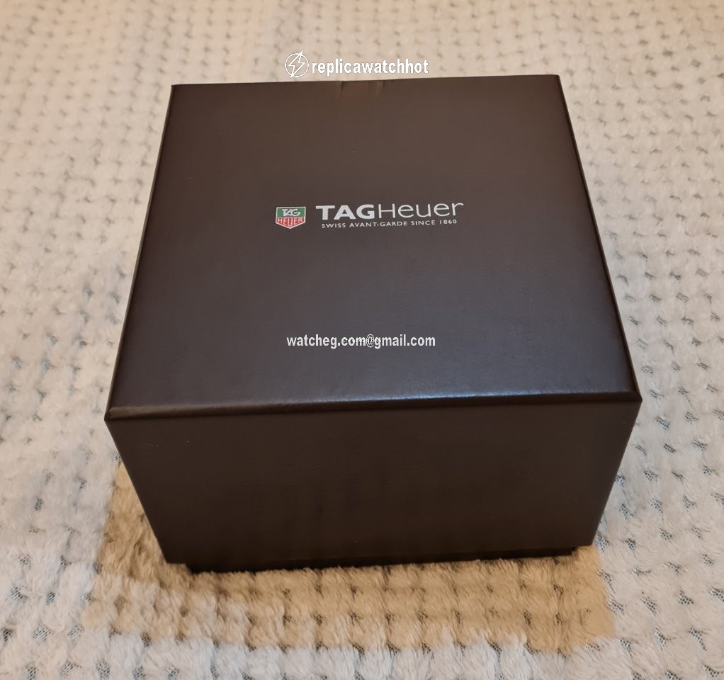 TAG Heuer Carrera Calibre 5 Mens watch Unisex Automatic Steel War211A-1 2