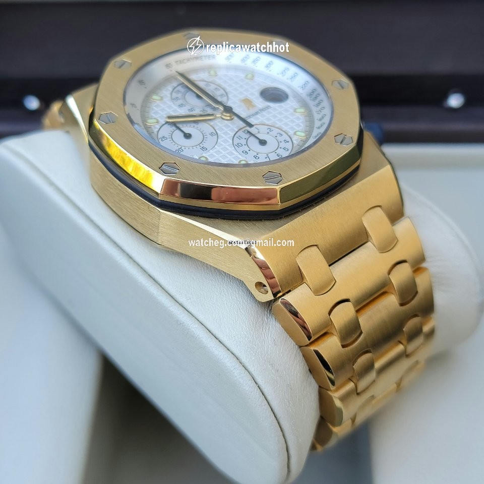 Audemars Piguet Royal Oak Offshore Chronograph Mens watch Unisex Automatic Yellow gold 25721BA.OO.1000BA.03 2