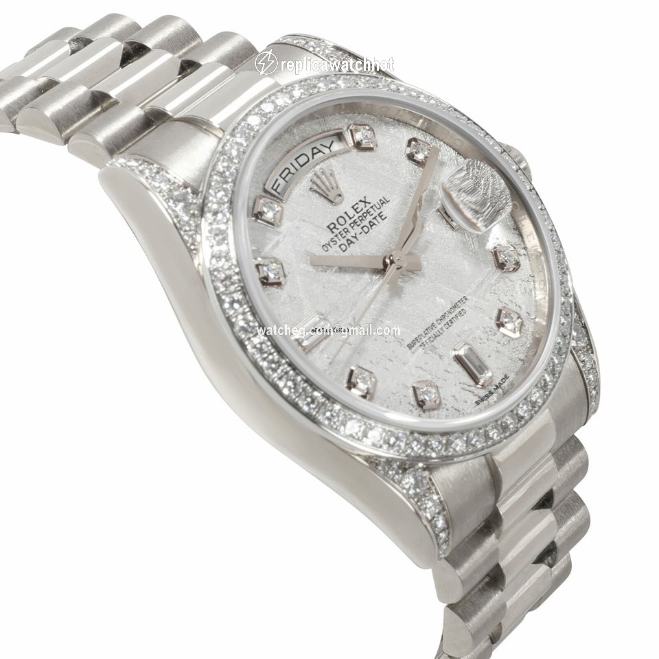 Rolex Day-Date 36 Mens watch Unisex White gold Automatic 118389 2