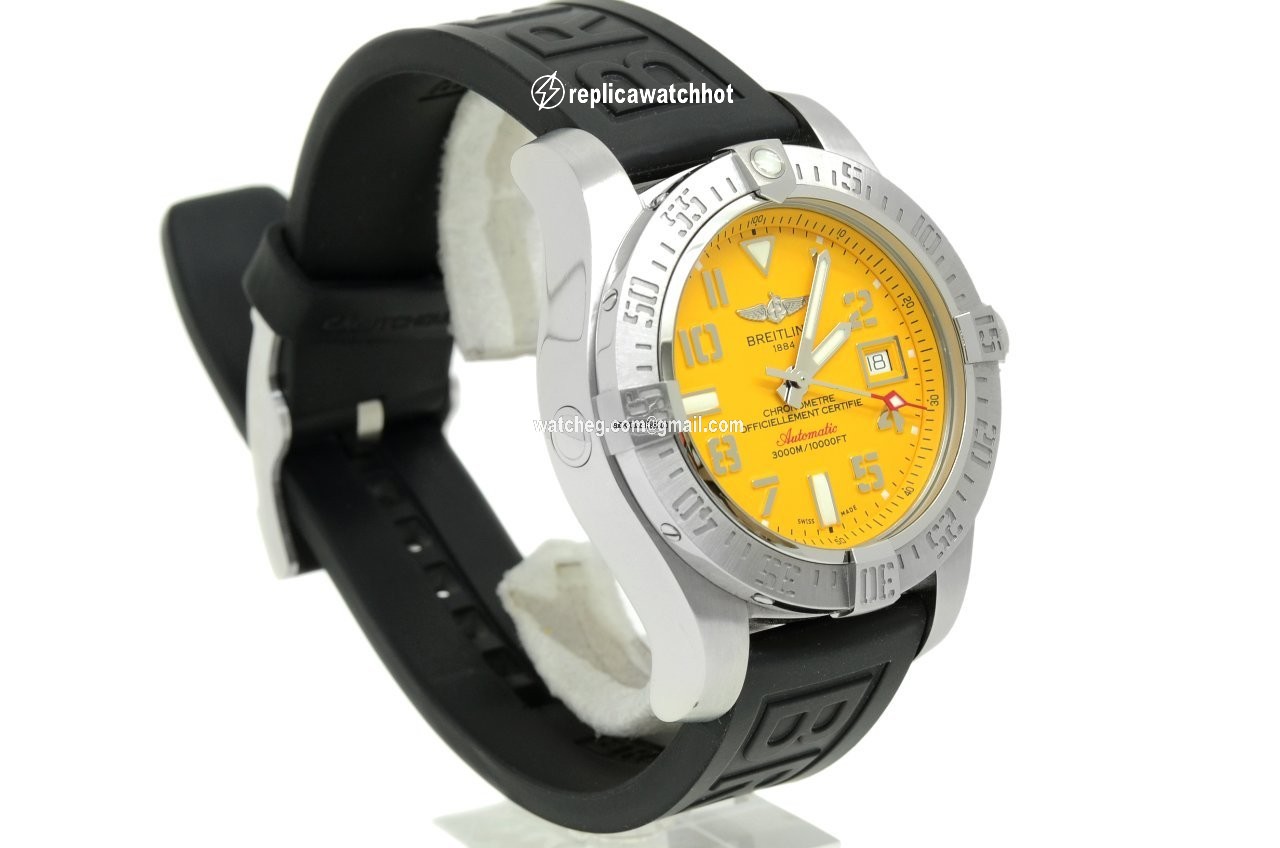 Breitling Avenger II Seawolf Mens watch Unisex Automatic Steel A1733110 I519 2