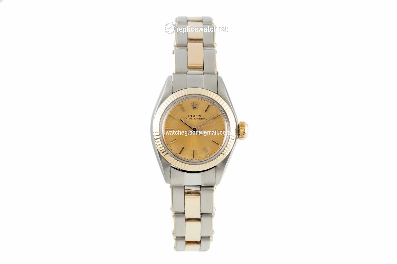 Rolex Oyster Perpetual 26 Womens watch Gold Steel Automatic 6718 2