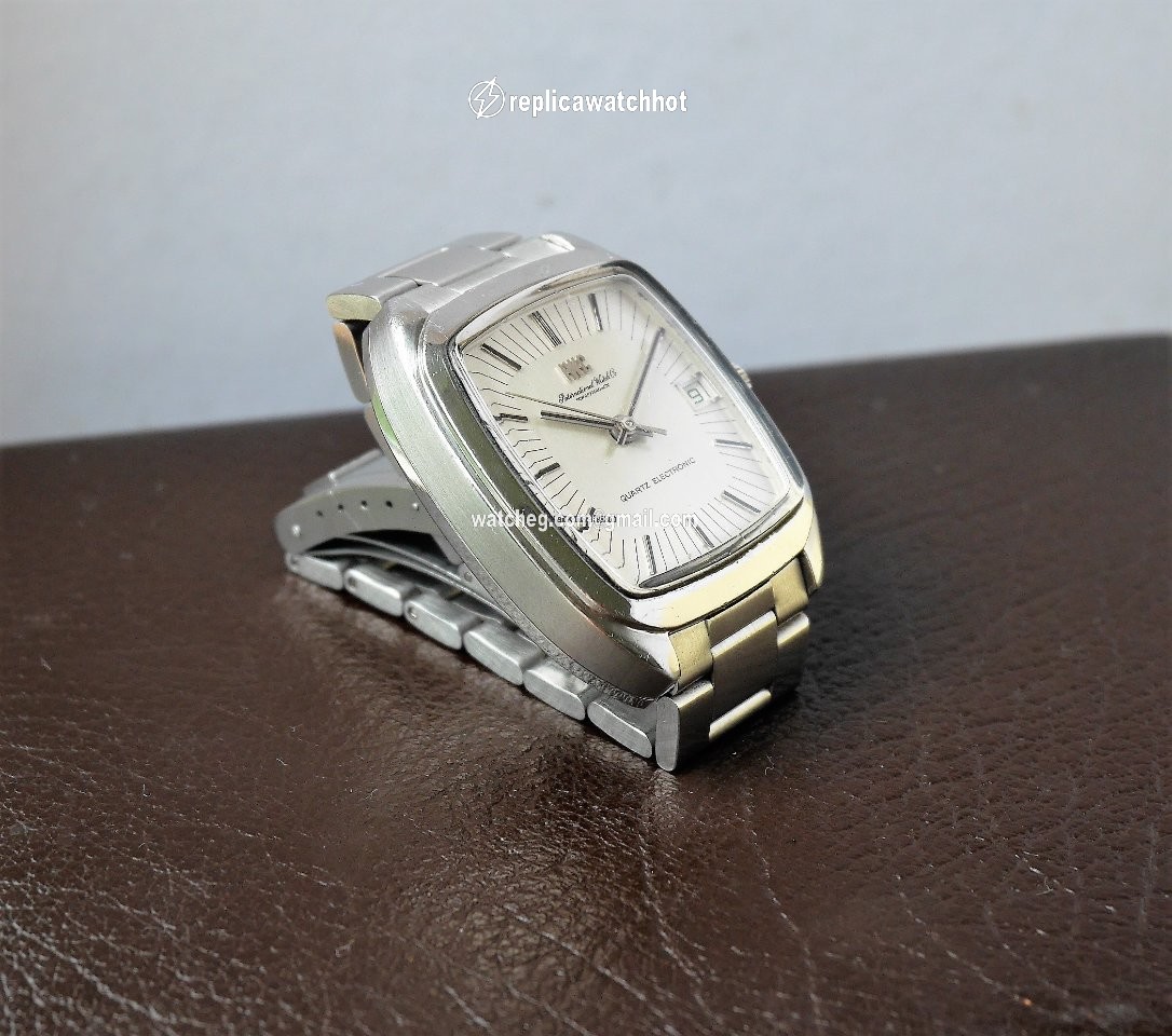 IWC Mens watch Unisex Quartz Steel 3203  3070 2